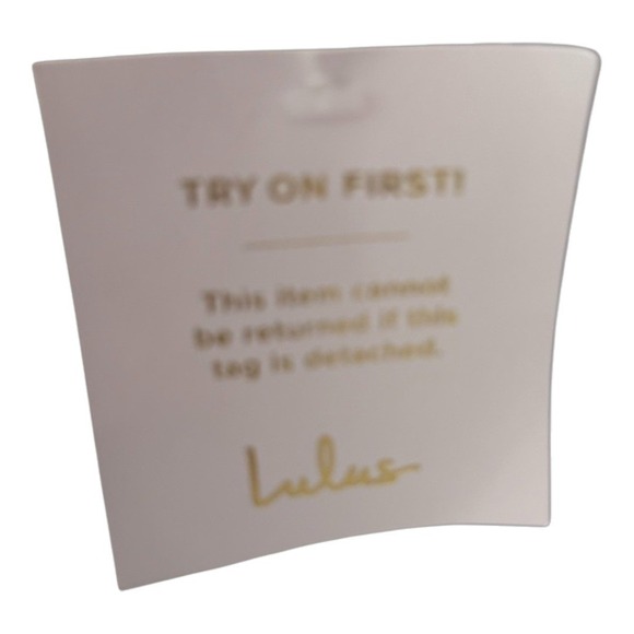 Lulus White Strapless Mermaid Wedding/Formal Dress Tiered Ruffle Gown Small NWT - Picture 12 of 15